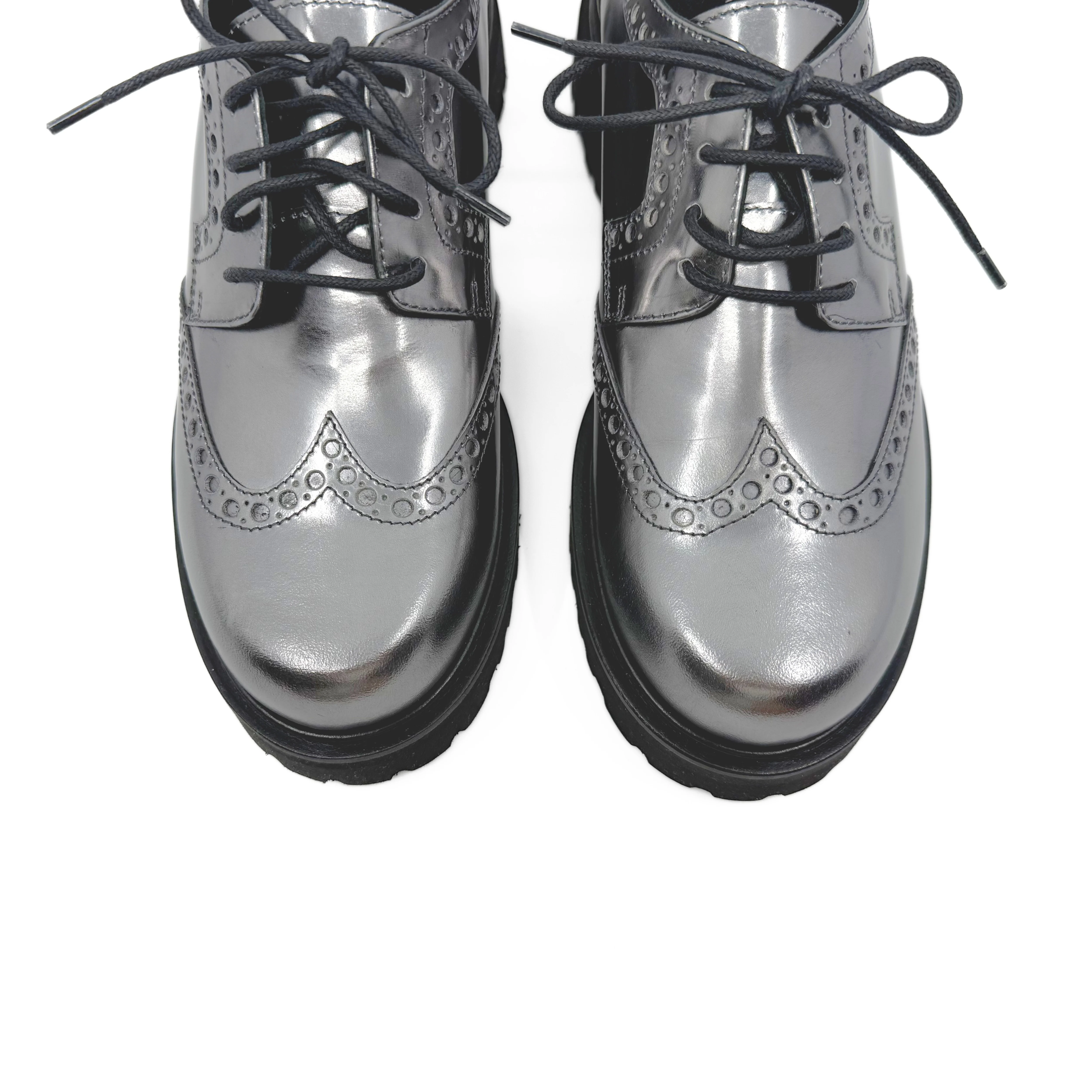 AINSLEY OXFORD LUG LOAFER | SILVER - Image 2