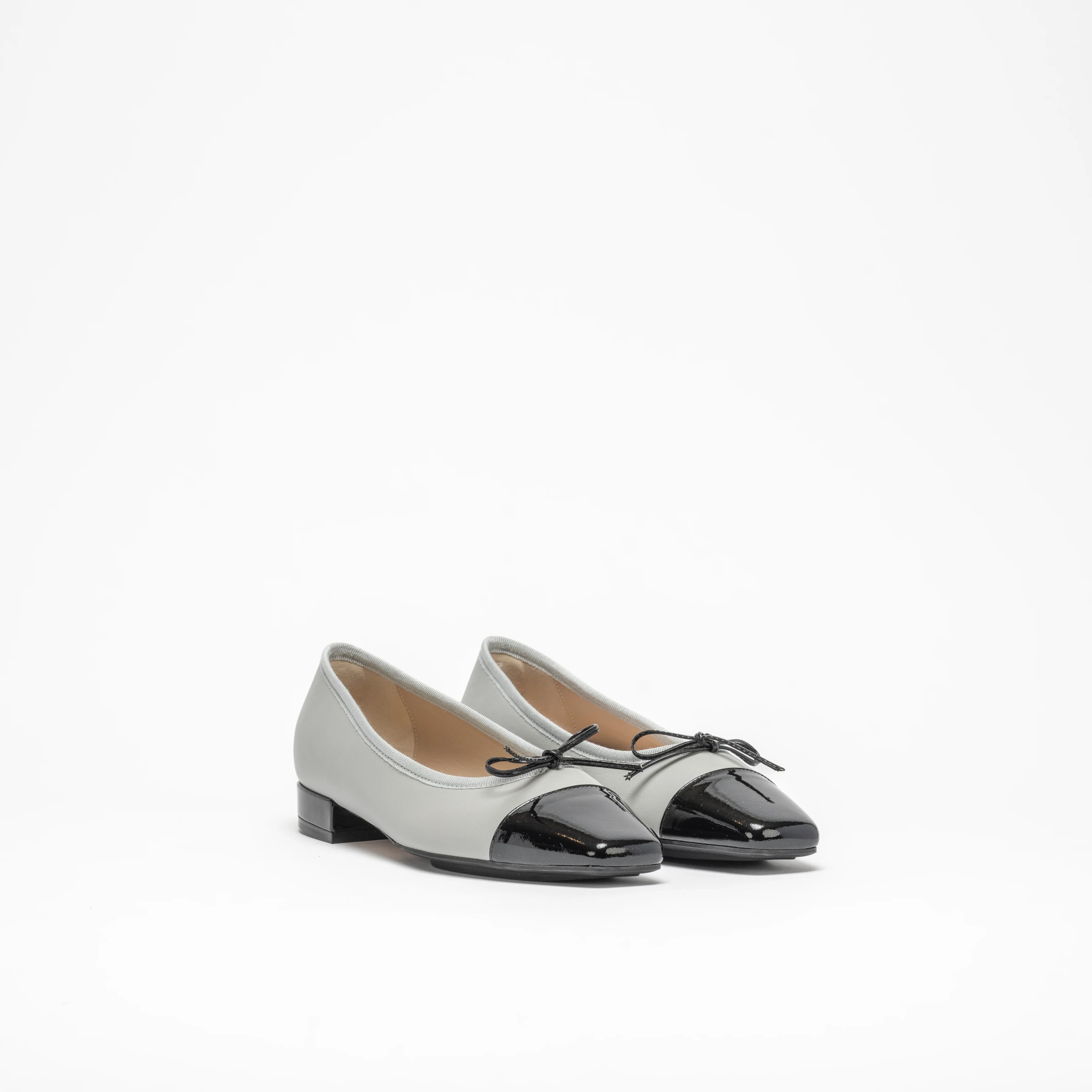BETHANY BALLET | GREY NAPA / BLACK PATENT - Image 2