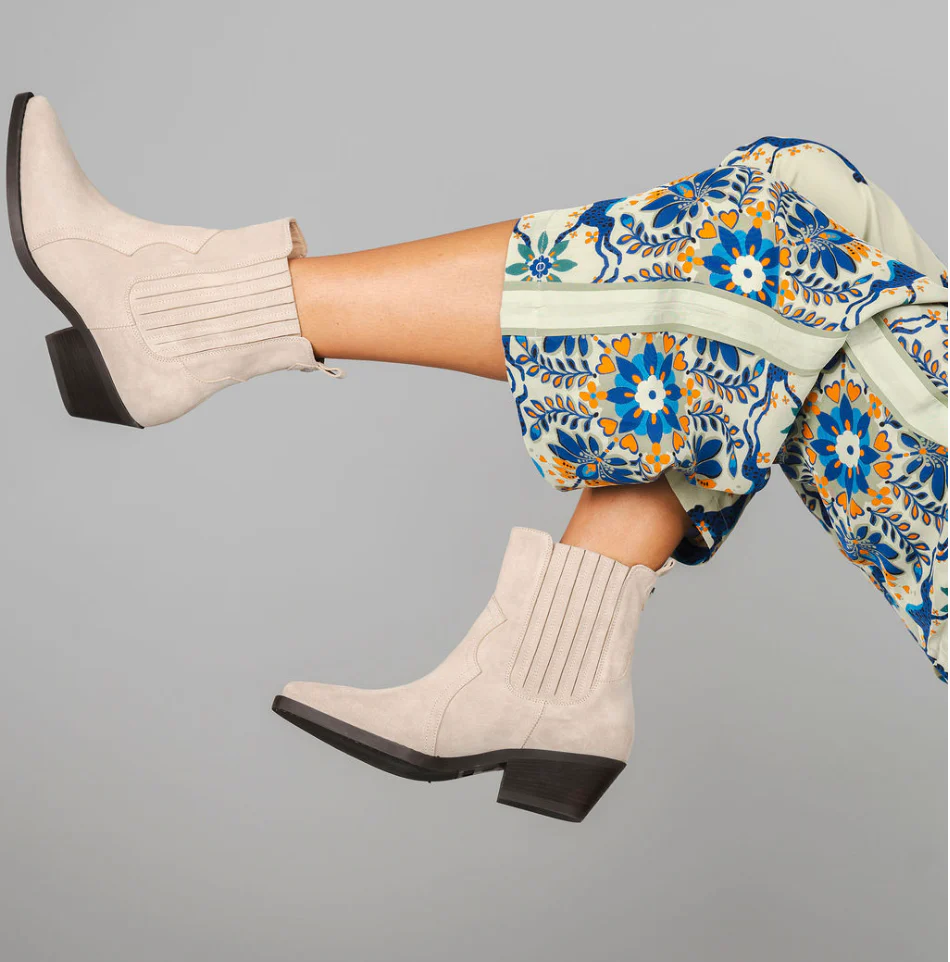 Frida Cowboy Boot - Image 4