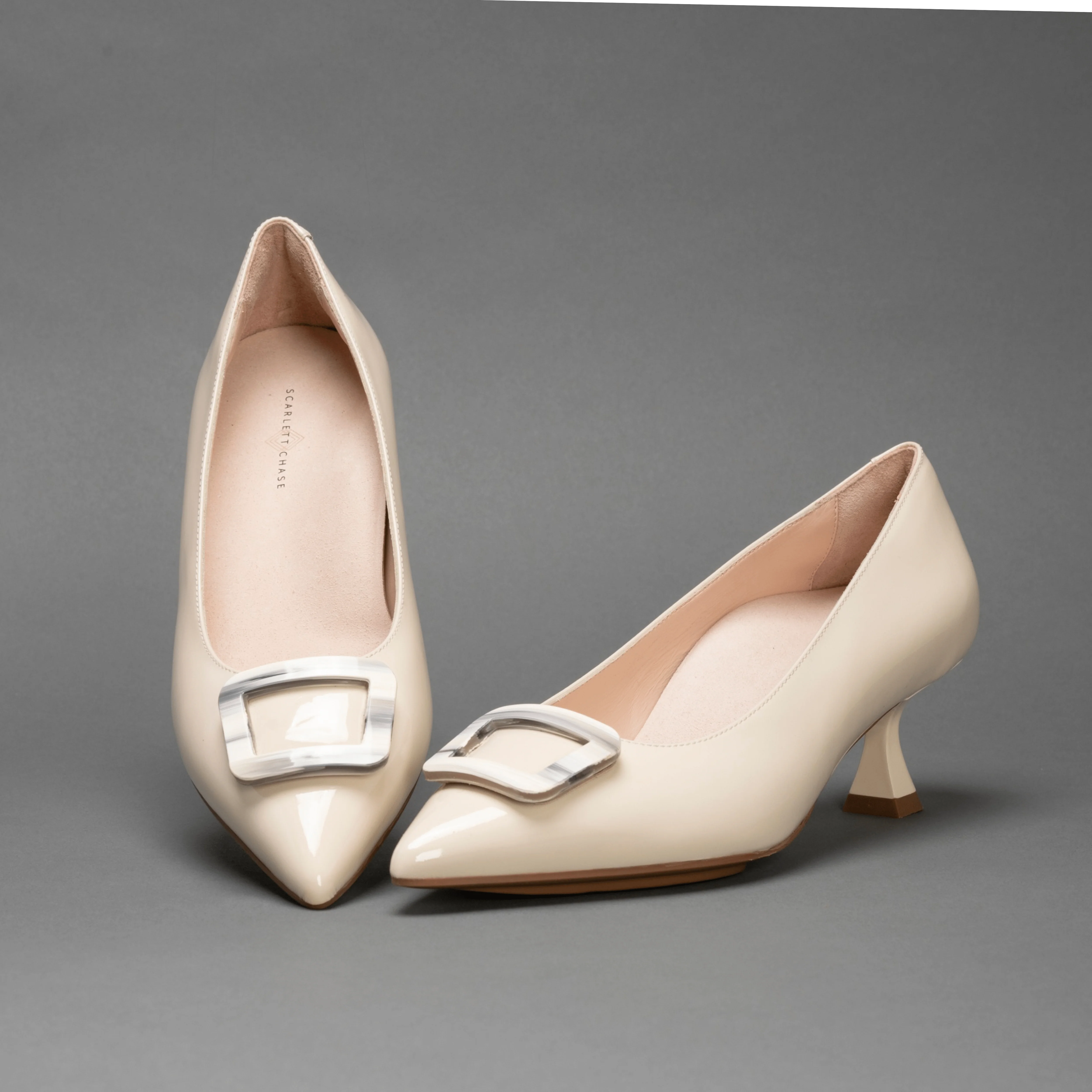 GRETA 55 PUMP | CREAM PATENT / HORN - Image 3